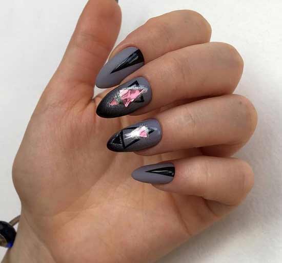 Geometric manicure with triangle