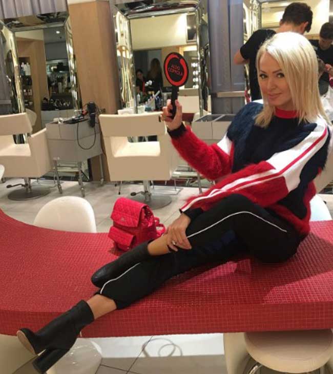 Yana Rudkovskaïa