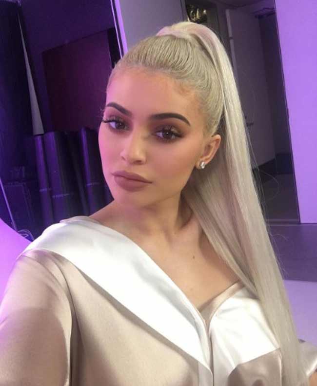 Kylie Jenner blonde