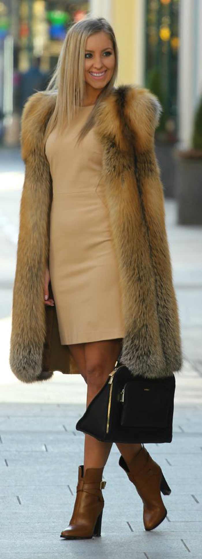 Gilet fourrure + robe