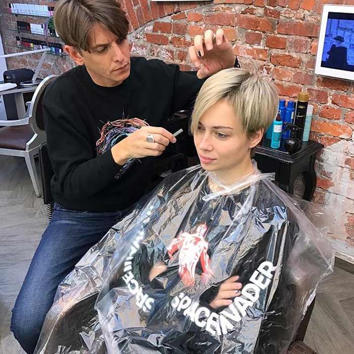 Nouvelle coupe de cheveux et couleur de cheveux de Nastasya Samburskaya