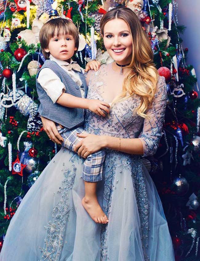 Kojevnikova avec son fils