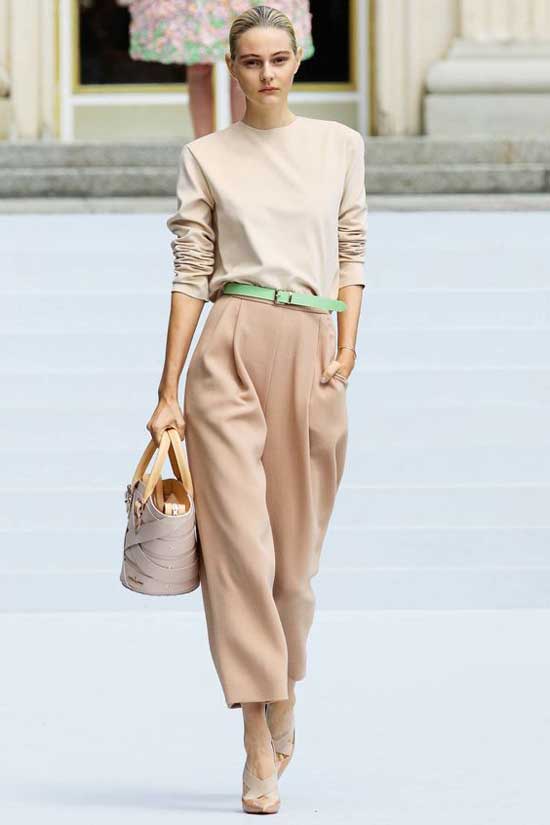 Wide leg cropped trousers