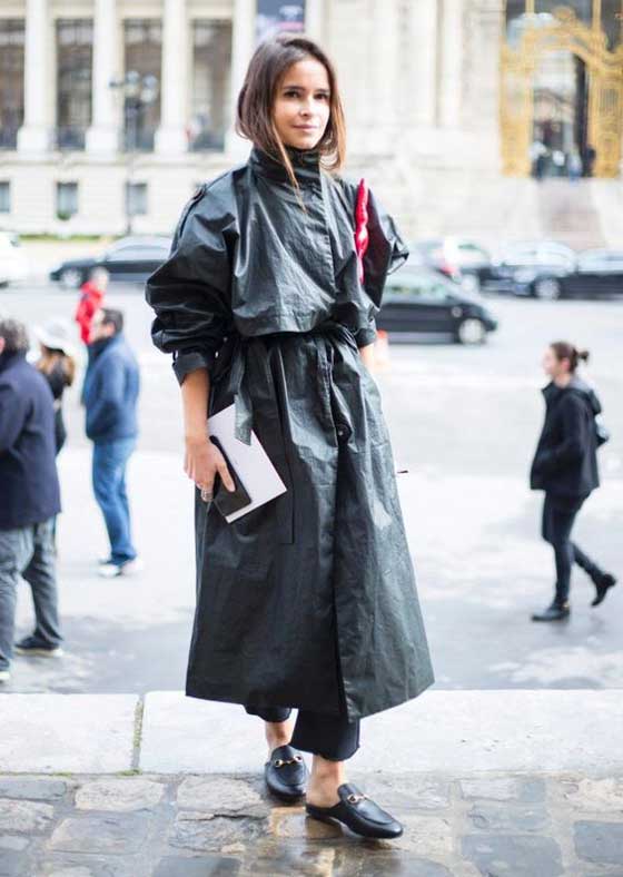 Miroslava Duma - l'image d'un trench-coat