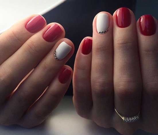 Short nails - how to visually increase the length