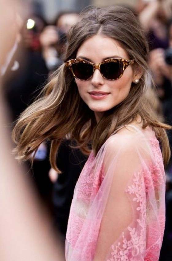 Olivia Palermo's retro hairstyle and look