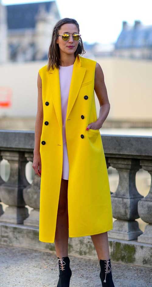 Yellow sleeveless coat