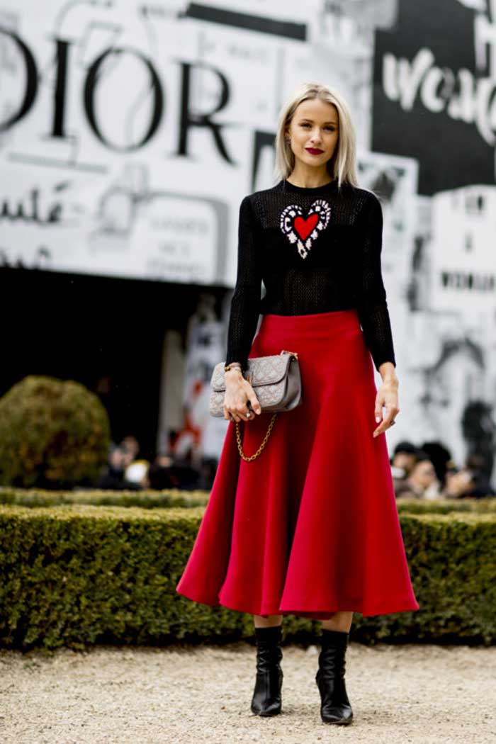 Incredibly feminine midi skirt: 15 looks for walking