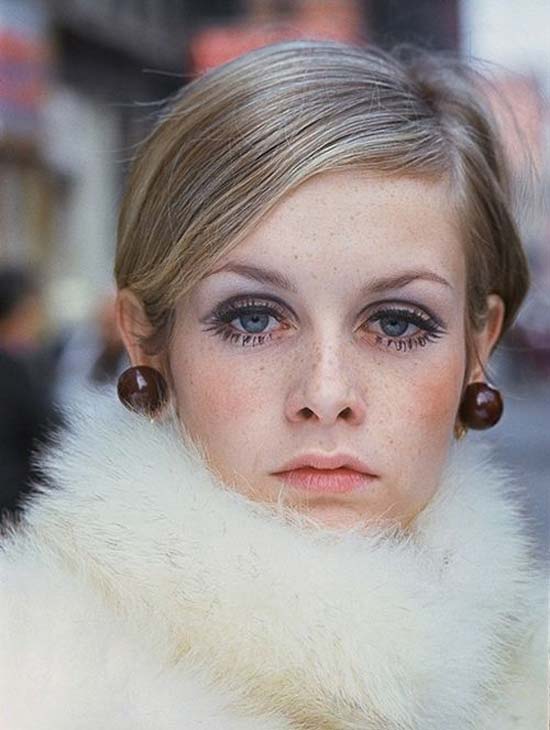 Twiggy 60s pixie haircut