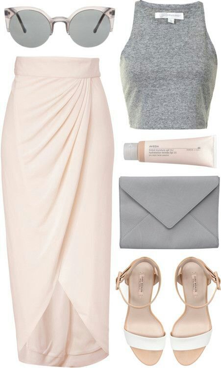 Set in nude tones