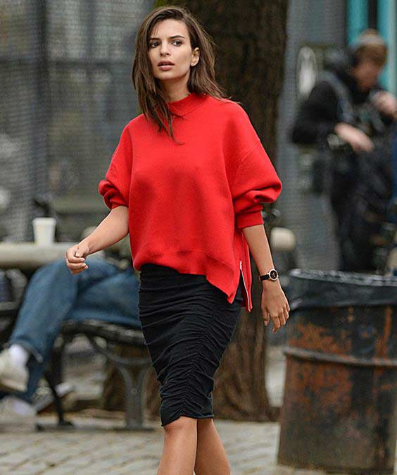 Pull oversize rouge