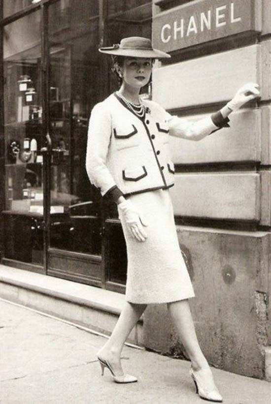 1954, Chanel