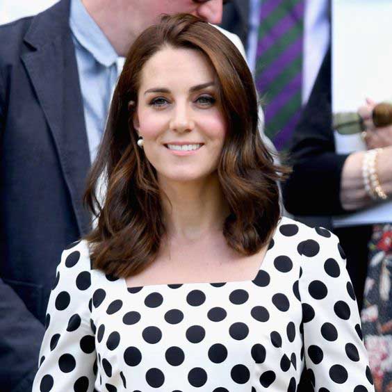 La longueur et le style des cheveux de Kate