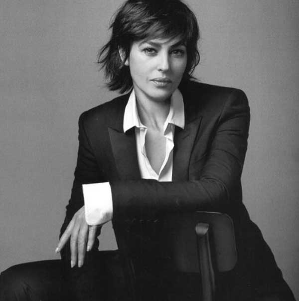 In a strict suit and short hair: a new image of Monica Bellucci