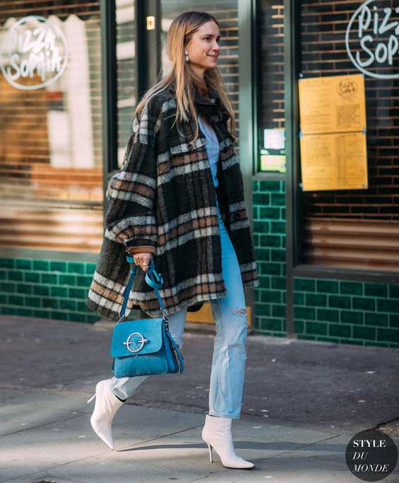 Bottines blanches pour les looks d'automne