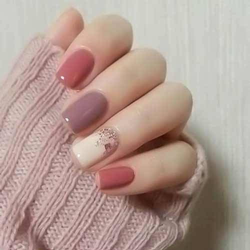 Pastel shades in manicure