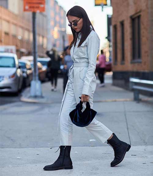 Light jumpsuit with boots