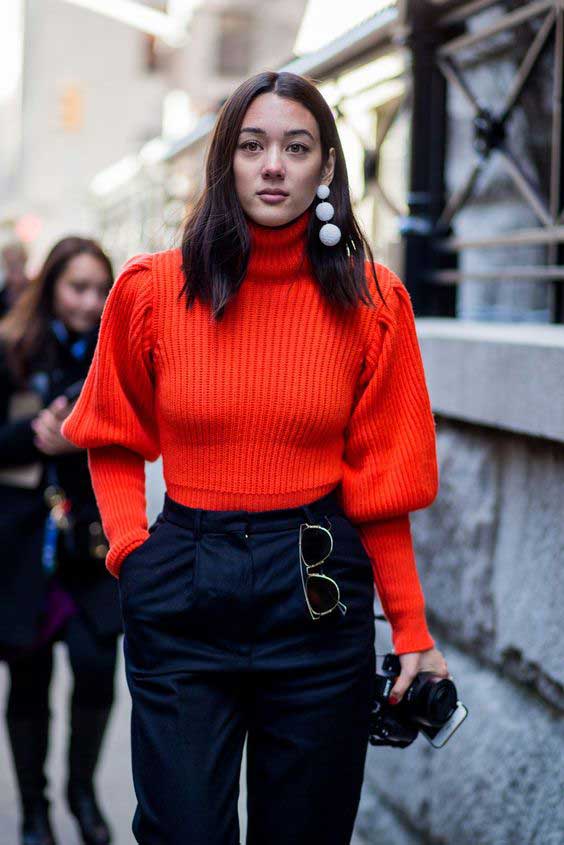 Pull rouge de la Fashion Week de New York