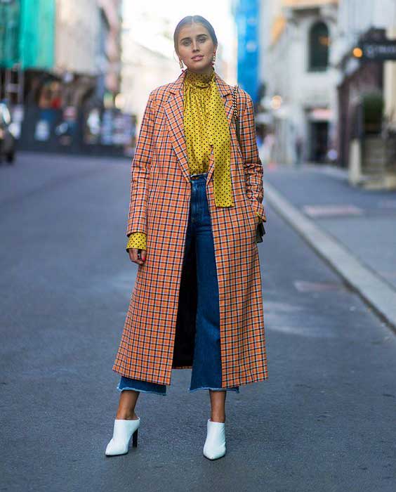 Checkered trench coat for fall