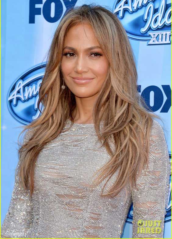Jennifer Lopez coupe de cheveux pour cheveux longs
