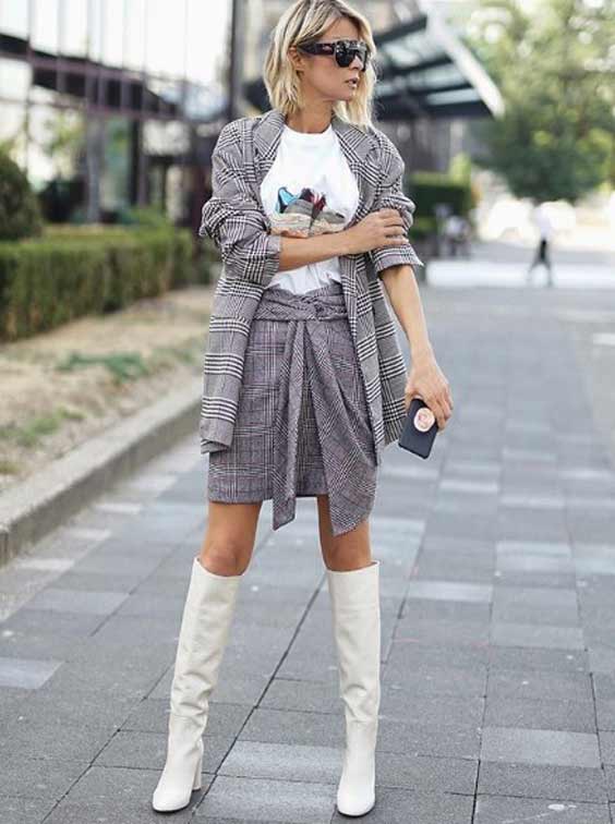 Jacket_miniskirt + long boots