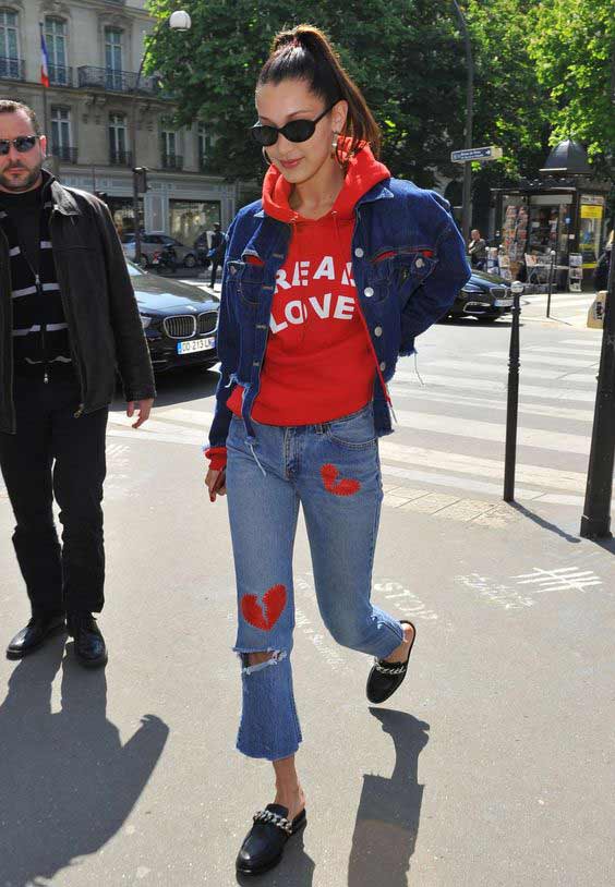 Red sweatshirt + jeans