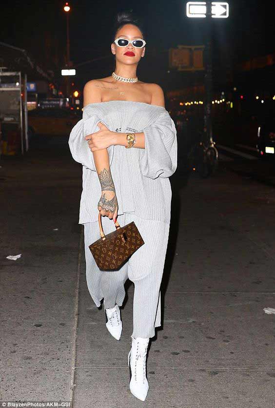 Rihanna look 2017 trendsetter