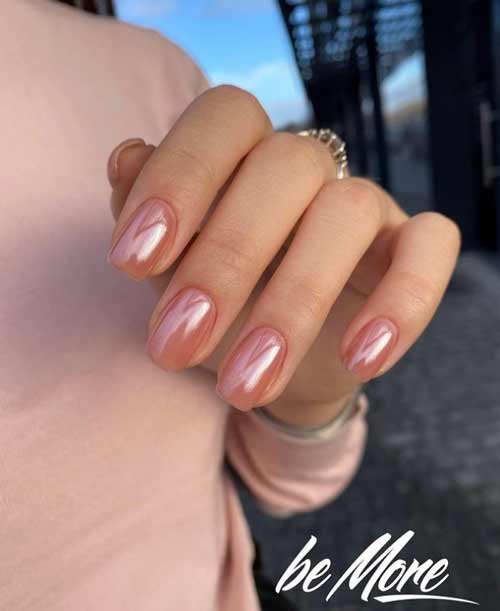 Nude nail design