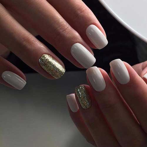 Golden manicure