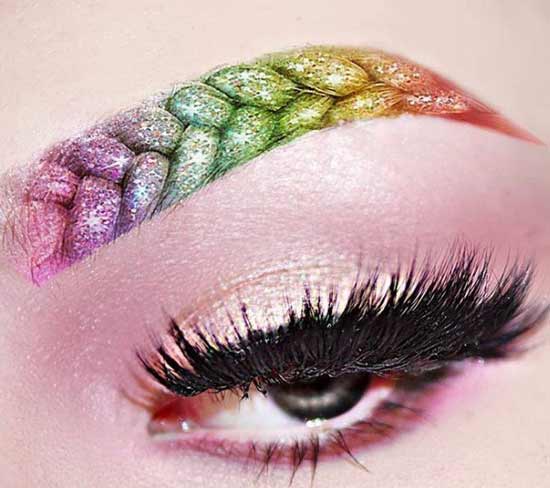 Sourcil tressé multicolore