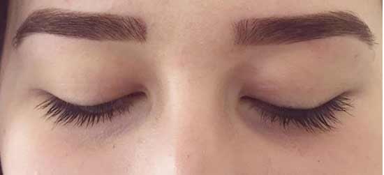 Sourcils droits