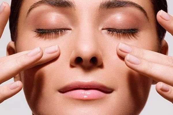 Under eye bags reasons and how to get rid