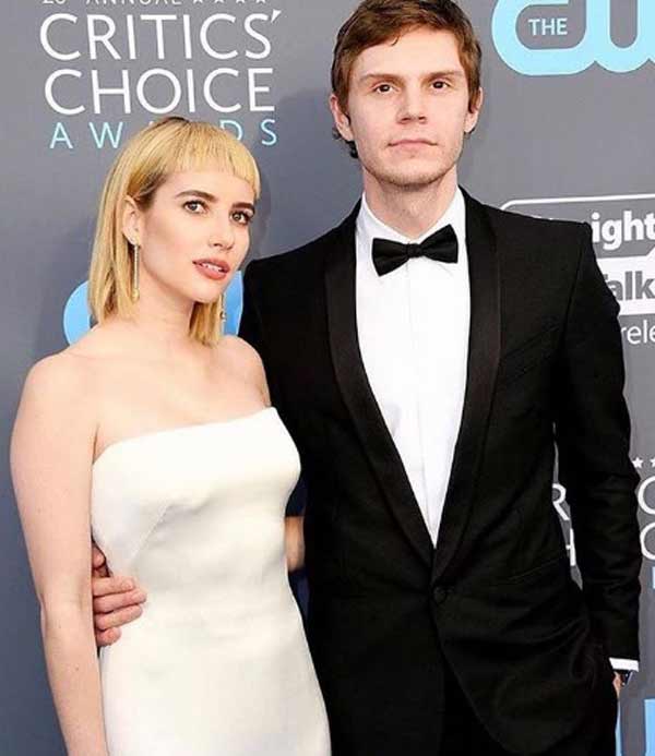 Bangs are not super: Emma Roberts amazed guests at the Critics Choice Awards