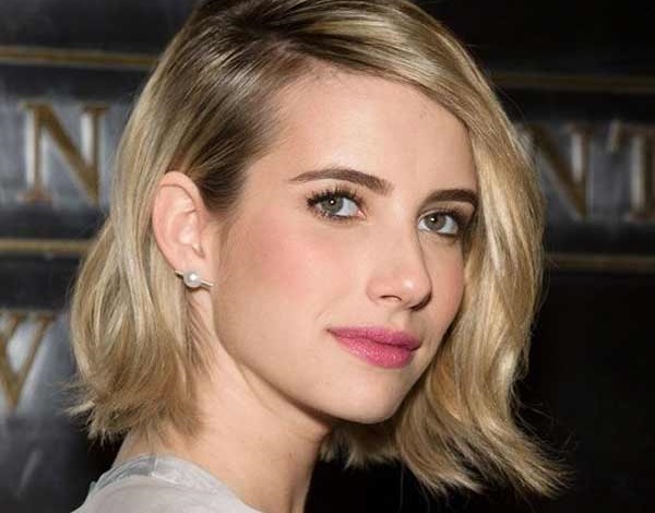 Emma Roberts carré sans frange