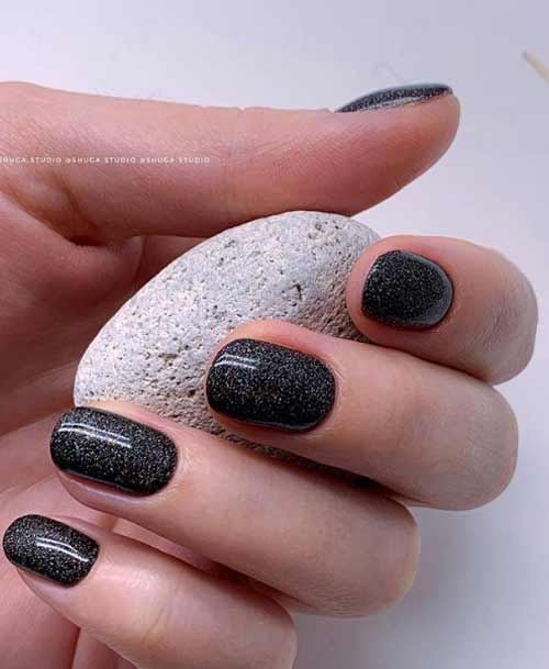 Beautiful black manicure photo design