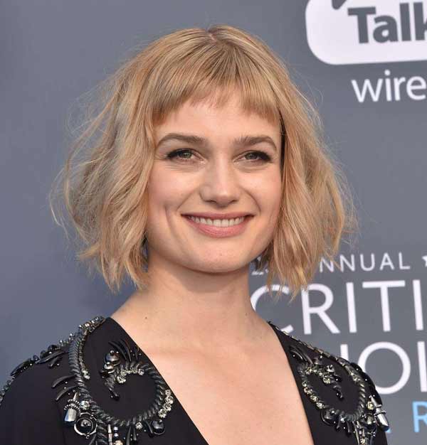 Alison Sudol look with short bangs