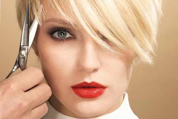 The most fashionable bangs length 2018 images