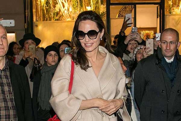 Angelina Jolie à Paris