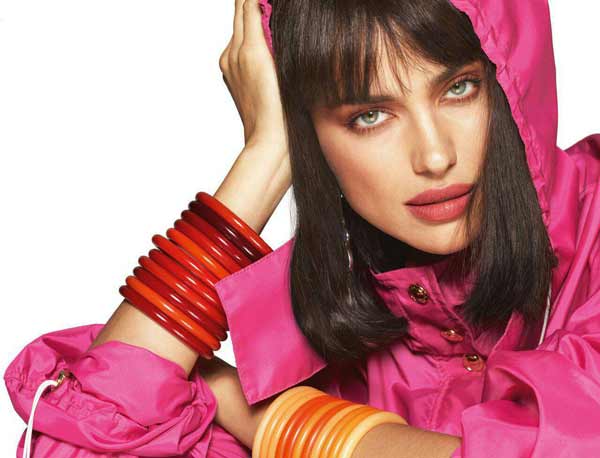 Irina Shayk dans la séance photo Love