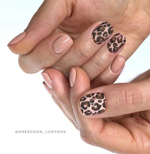 Beige leopard manicure