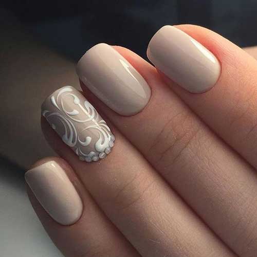 Nude gentle manicure