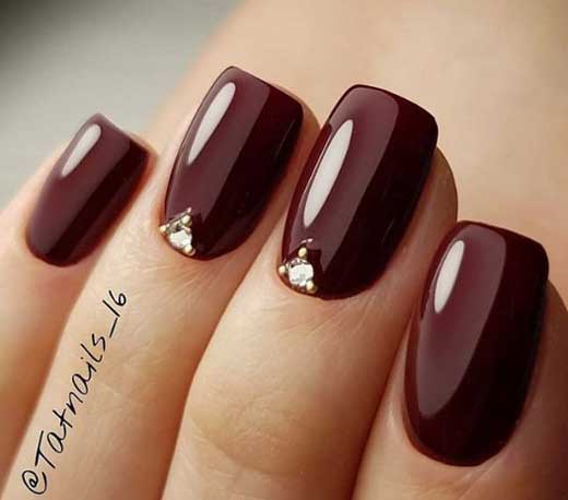 Vernis gel bordeaux