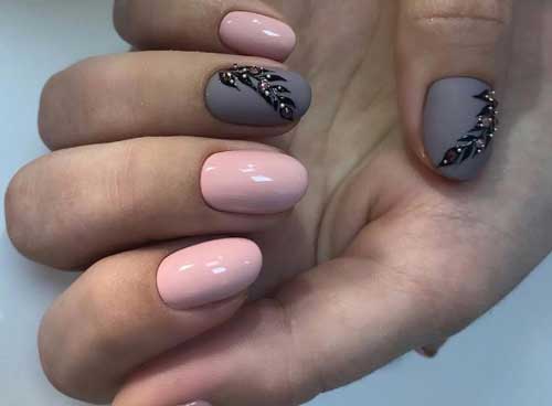 Beautiful manicure for short nails