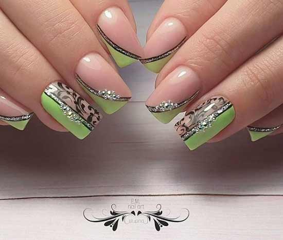 Spring manicure nude with green