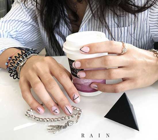 Minimalist nail art design ideas