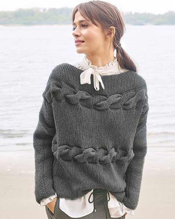 Fashionable gray sweater