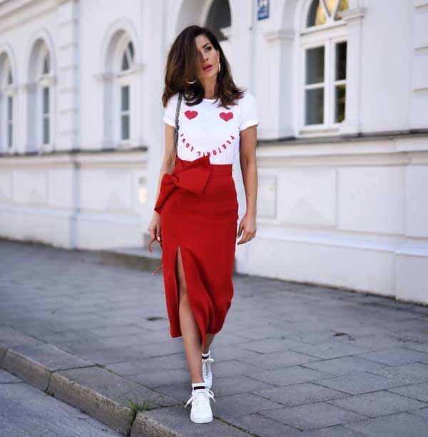 Red fashion skirt 2018