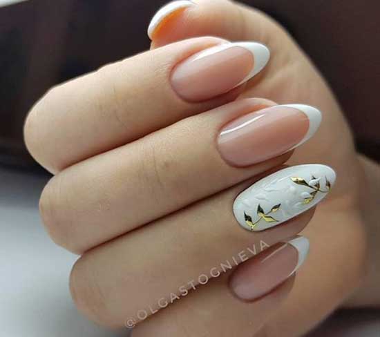 Summer flowers on nails