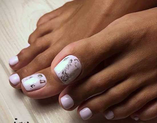 Lilac pedicure