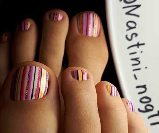 Favorite strips in pedicure